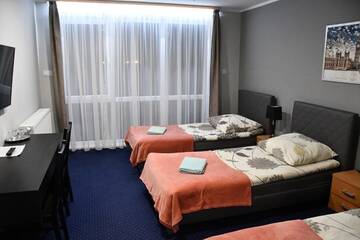 Фото номера Двухместный номер с 1 кроватью и собственной ванной комнатой Отель Hotels Odra г. Нова-Суль 6