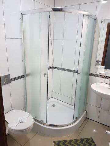 Фото номера Двухместный номер с 1 кроватью и собственной ванной комнатой Отель Hotels Odra г. Нова-Суль 3