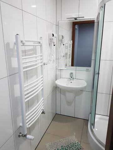 Фото номера Трехместный номер с ванной комнатой Отель Hotels Odra г. Нова-Суль 5