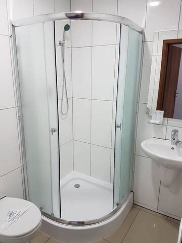 Фото номера Двухместный номер с 1 кроватью и собственной ванной комнатой Отель Hotels Odra г. Нова-Суль 6